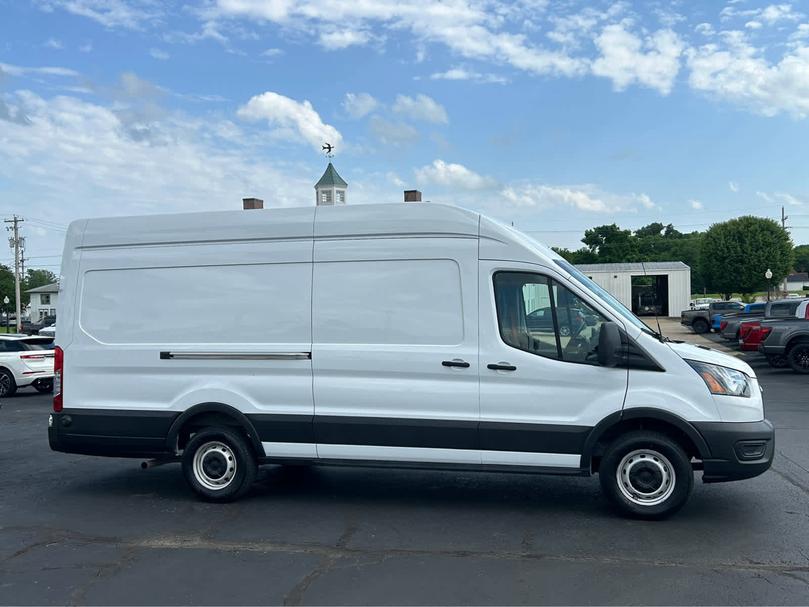 Used 2023 Ford Transit 250 w/ Load Area Protection Package image 4