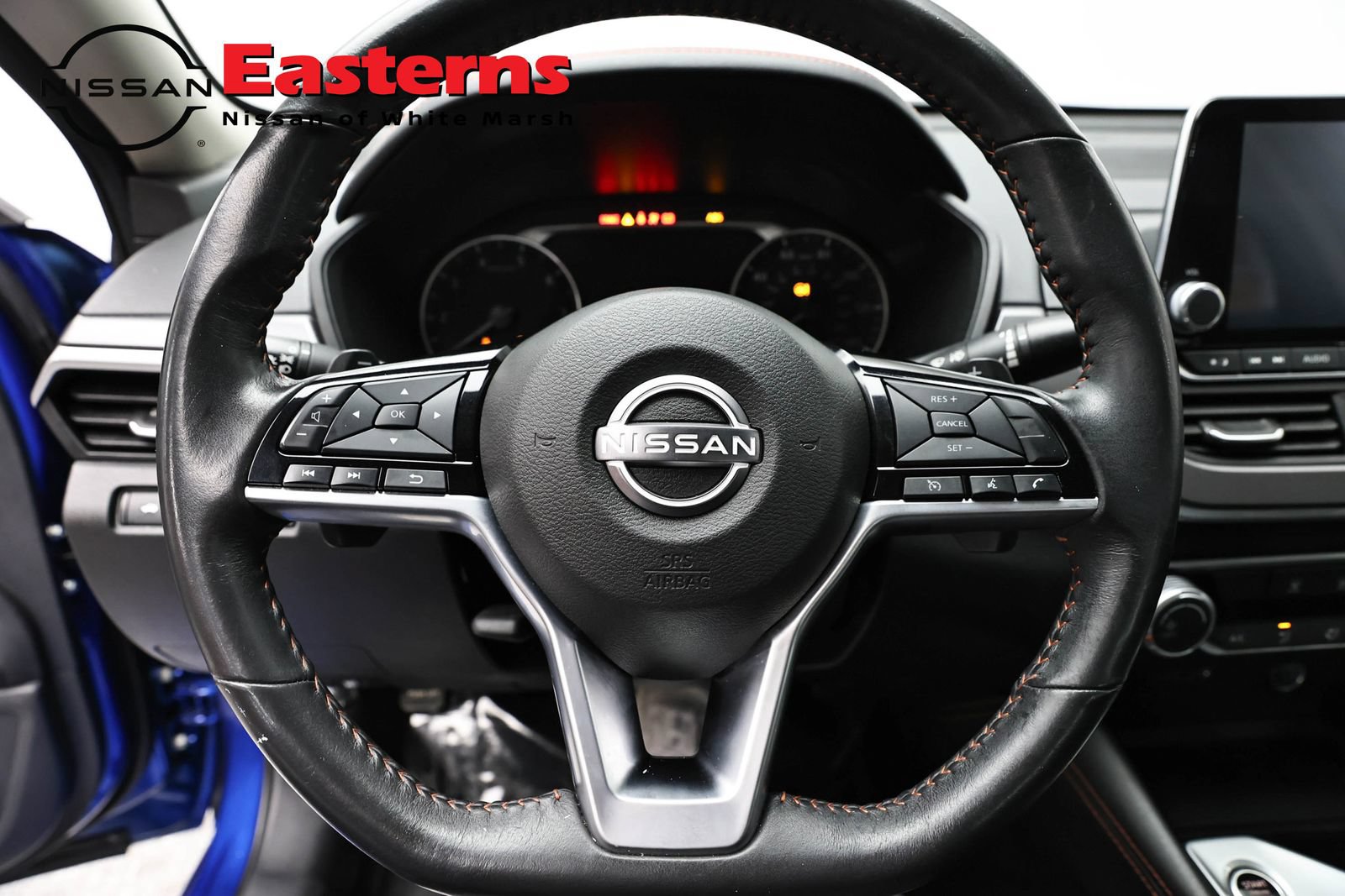 Used 2025 Nissan Altima 2.5 SR FWD image 10