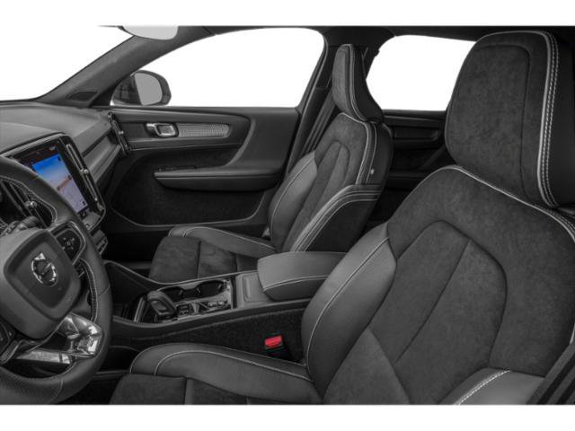 Used 2020 Volvo XC40 T4 R-Design FWD image 9