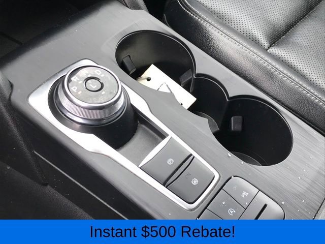 Used 2022 Ford Escape Titanium image 11