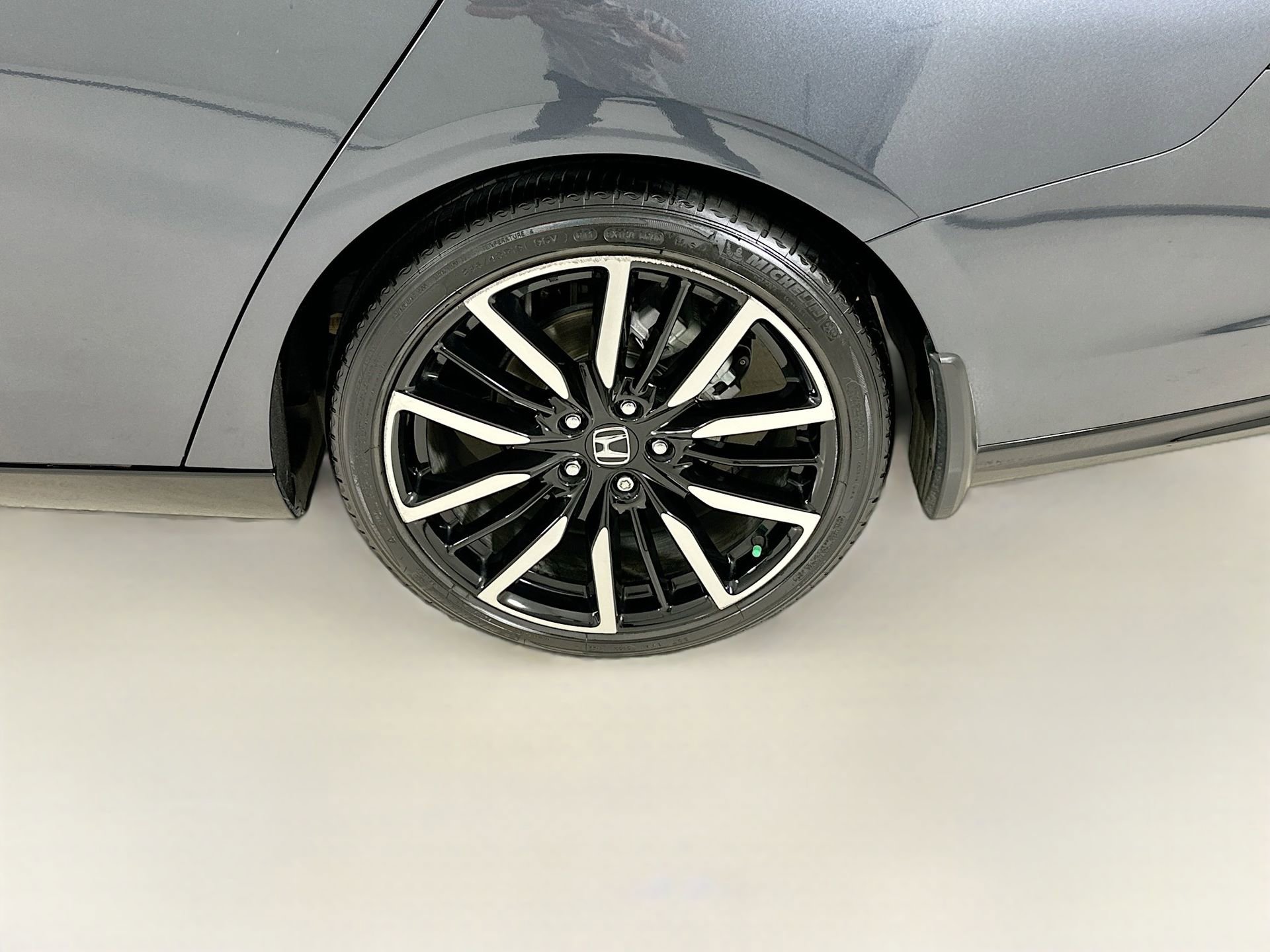 Used 2023 Honda Accord Touring image 33