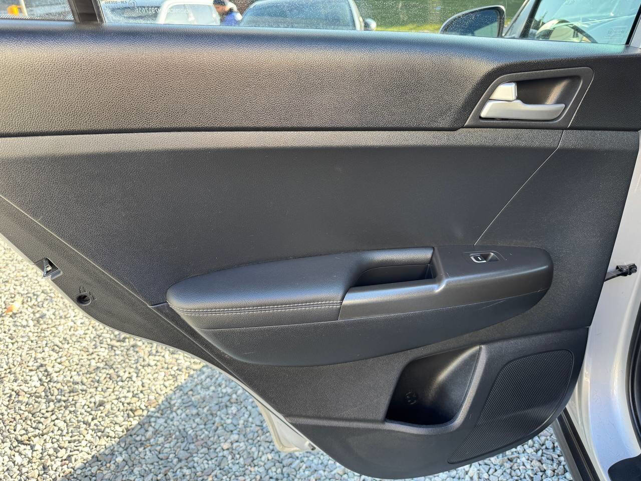 Used 2021 Kia Sportage LX image 22