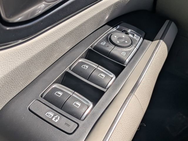 Used 2025 Kia Sorento EX w/ Panoramic Sunroof Package FWD image 25