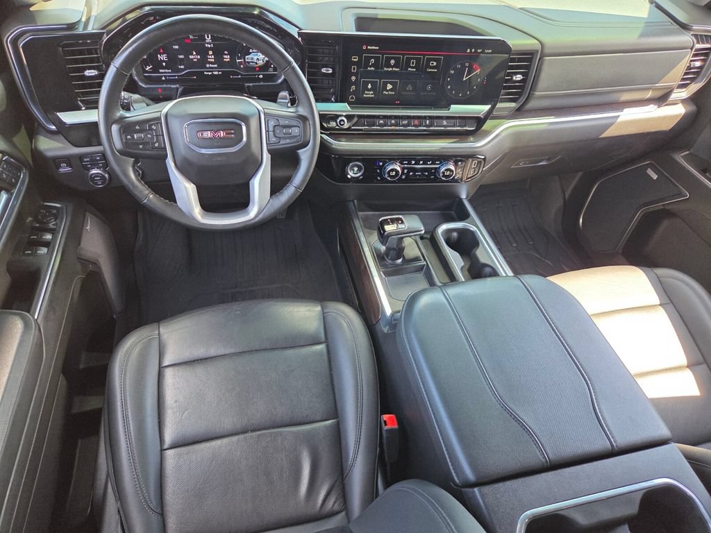 Used 2024 GMC Sierra 1500 SLT w/ SLT Premium Package AWD/4WD image 7
