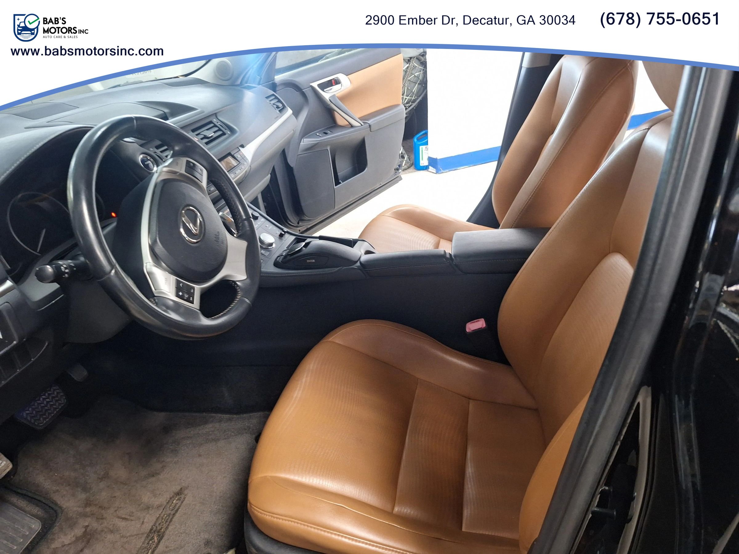 Used 2013 Lexus CT 200h w/ Premium Pkg w/Navigation FWD image 16
