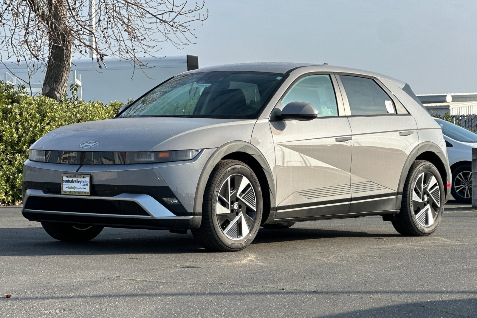 New 2026 Hyundai Ioniq 5 SE image 8