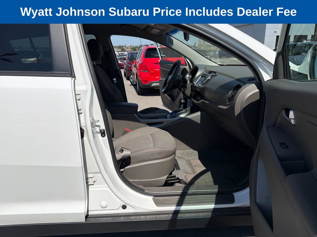 Used 2012 Kia Sportage LX w/ Navigation Pkg AWD/4WD image 41