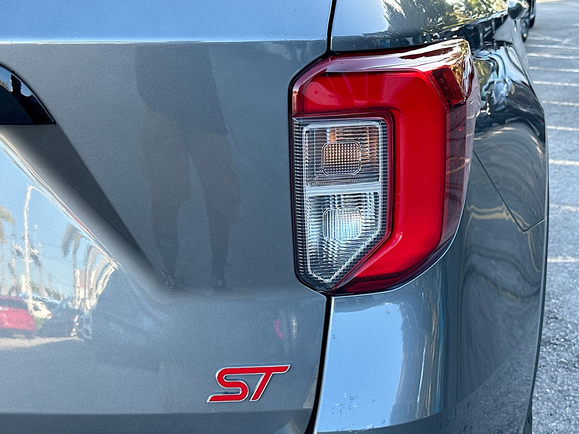 Used 2023 Ford Explorer ST w/ Equipment Group 401A image 34