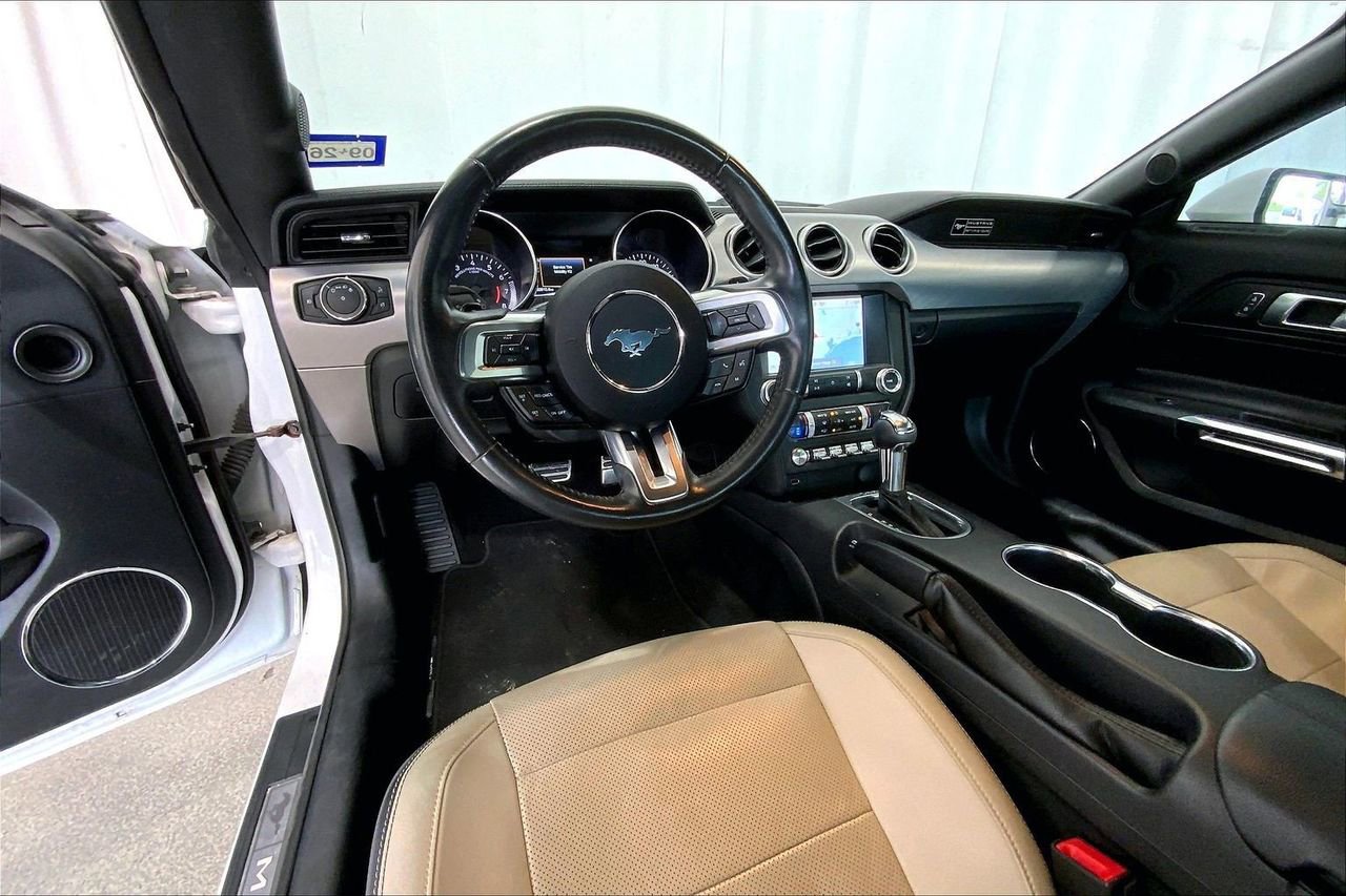 Used 2020 Ford Mustang Premium image 14