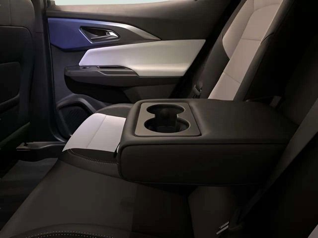 Used 2026 Chevrolet Equinox EV LT image 65