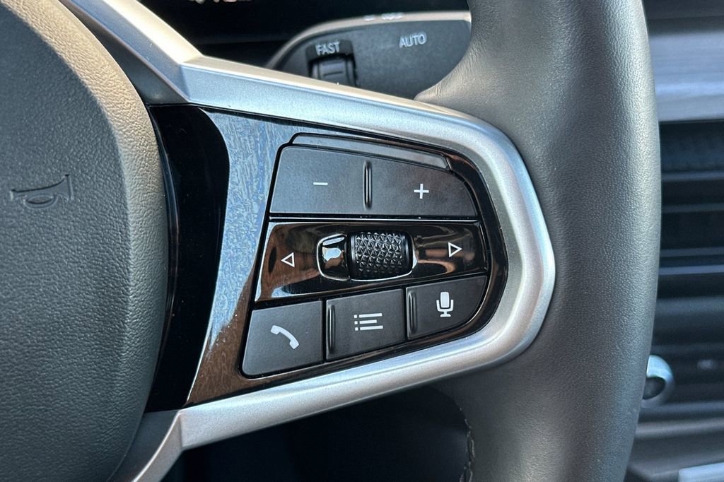 Used 2025 BMW i4 eDrive40 w/ M Sport Package image 28