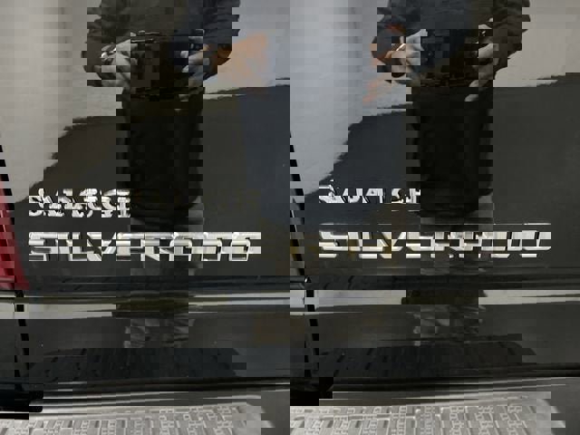 New 2025 Chevrolet Silverado 2500 Custom w/ Custom Value Package image 31