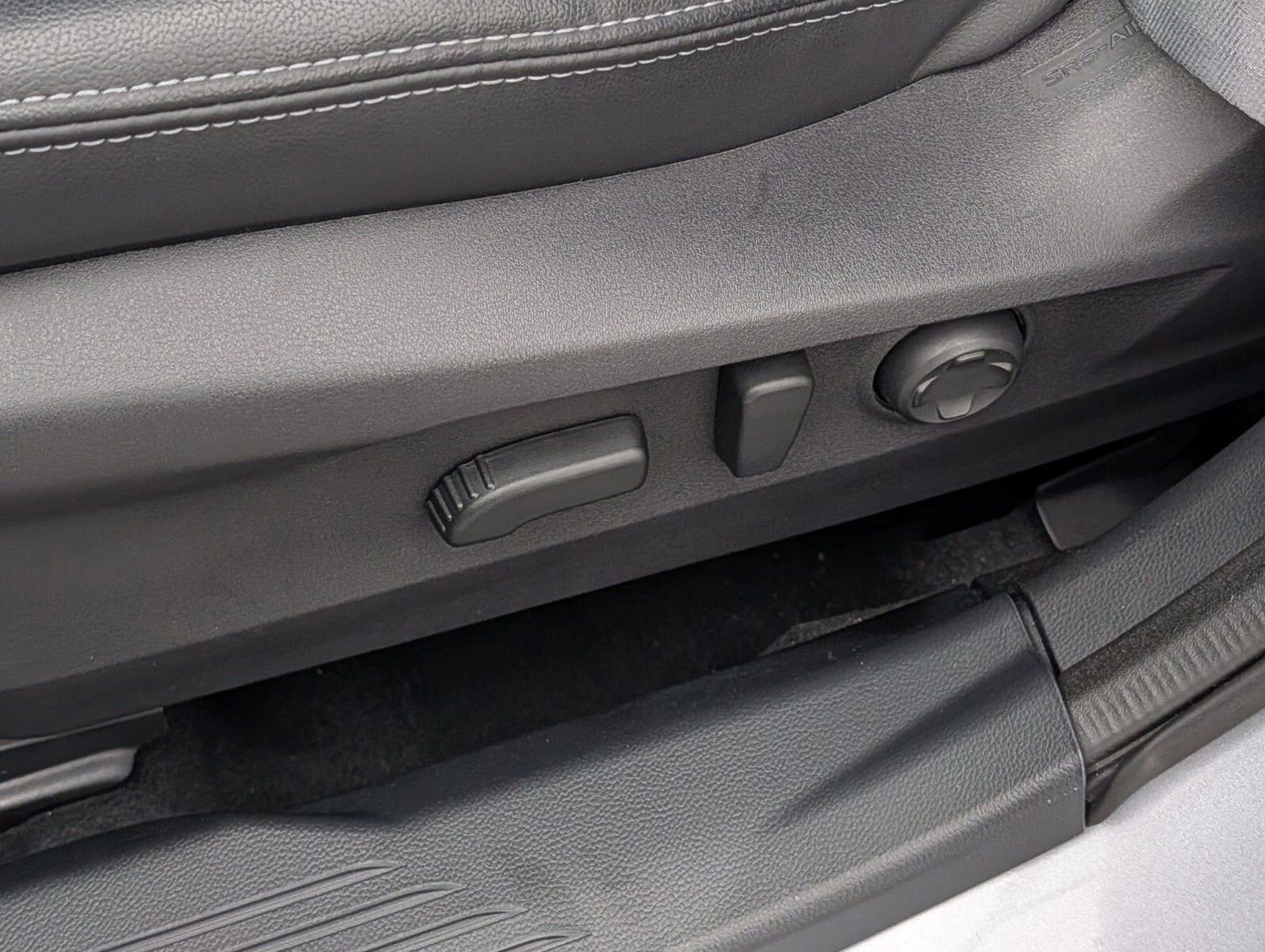 Used 2025 Subaru Outback Touring AWD/4WD image 19