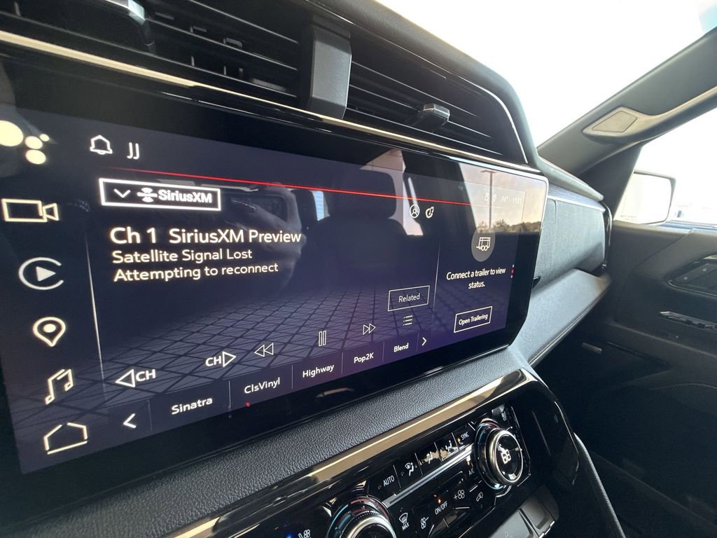 Certified 2025 GMC Sierra 1500 AT4 w/ Technology Package image 19