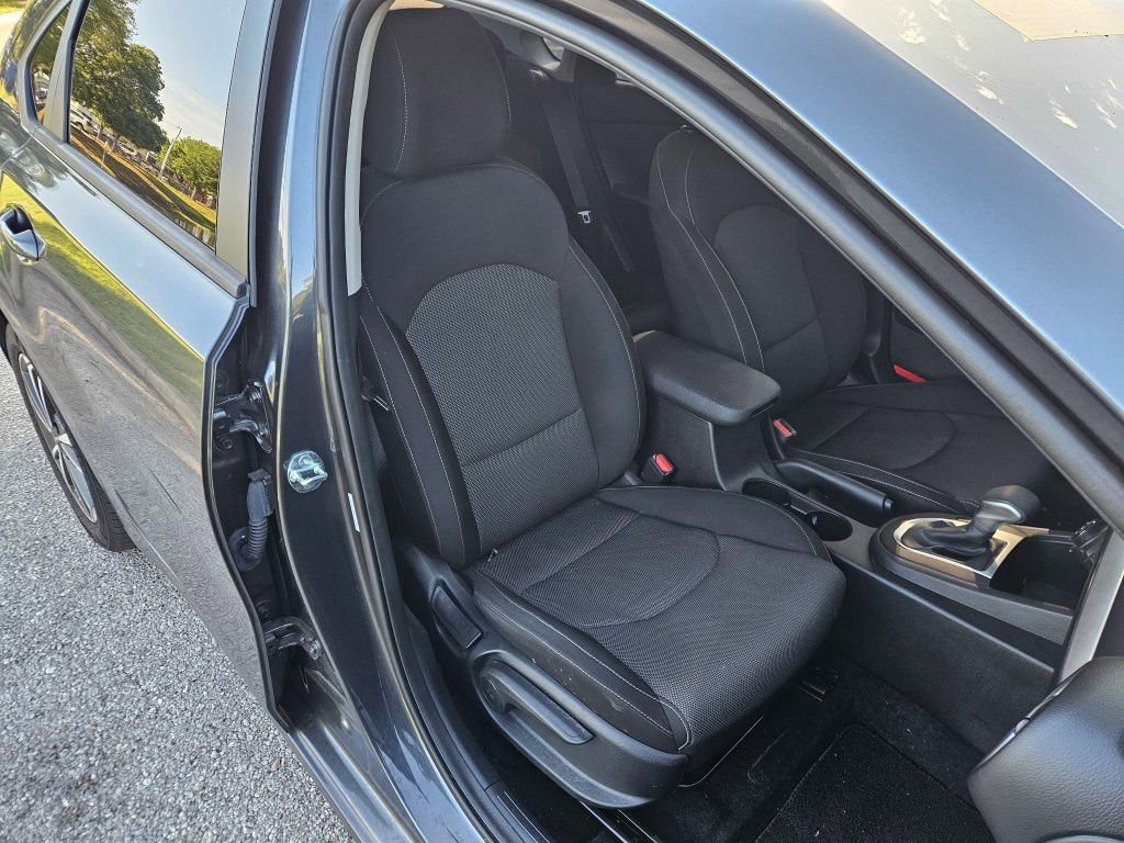 Used 2024 Kia Forte LXS image 15