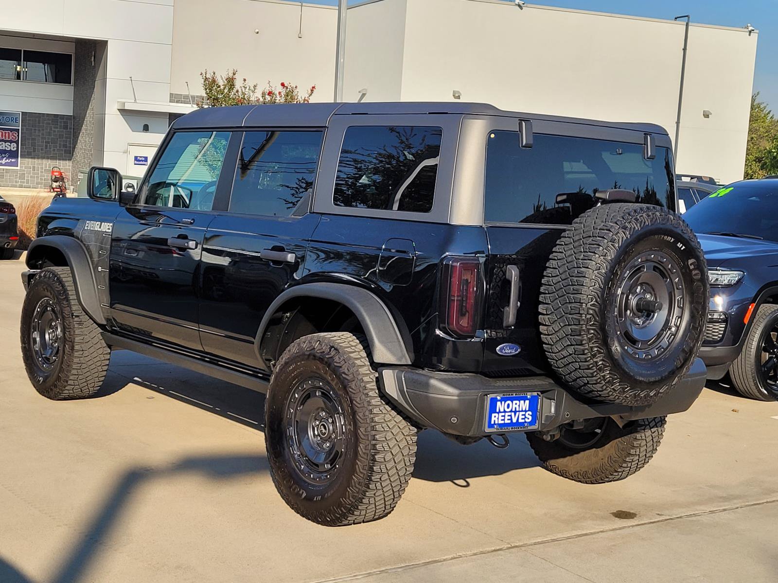 Used 2023 Ford Bronco Everglades AWD/4WD image 20