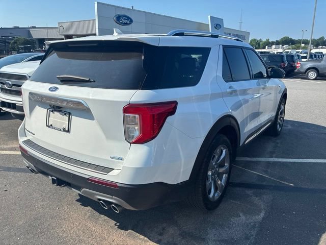 Used 2020 Ford Explorer Platinum w/ Premium Technology Package AWD/4WD image 3