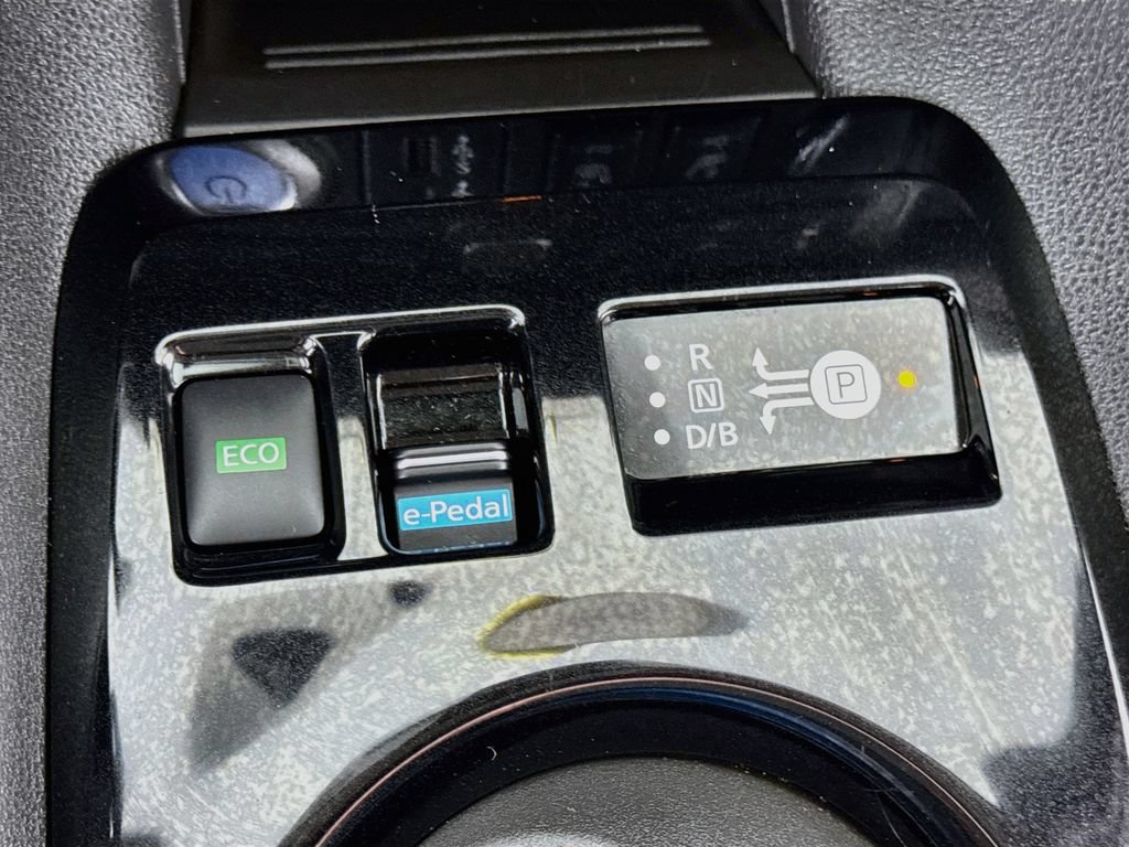 Used 2025 Nissan Leaf SV Plus FWD image 15