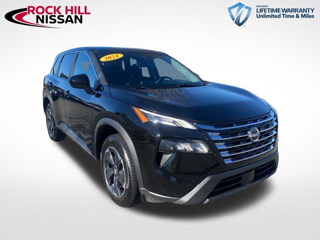 Used 2024 Nissan Rogue SV image 1