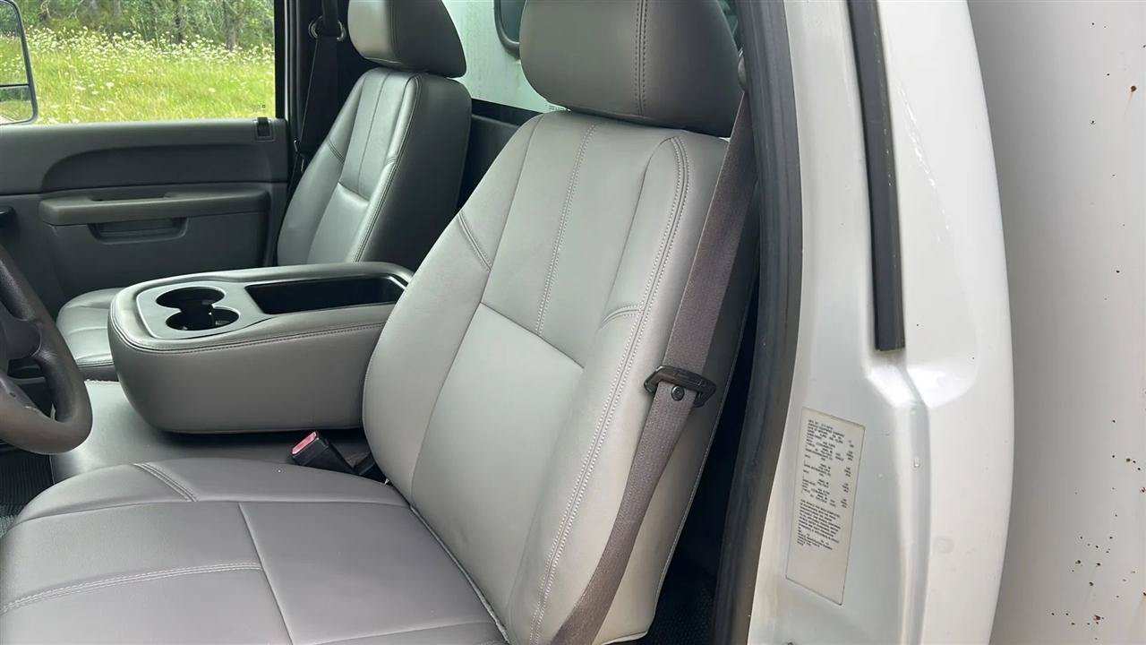 Used 2011 Chevrolet Silverado 3500 W/T RWD image 40