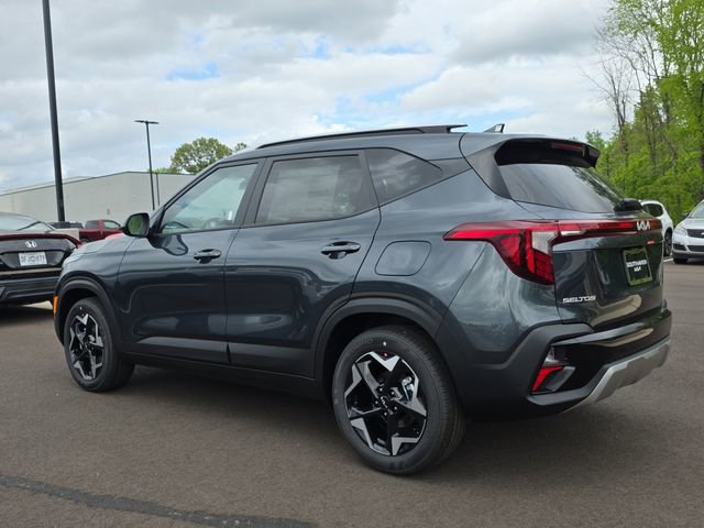New 2026 Kia Seltos S FWD image 3