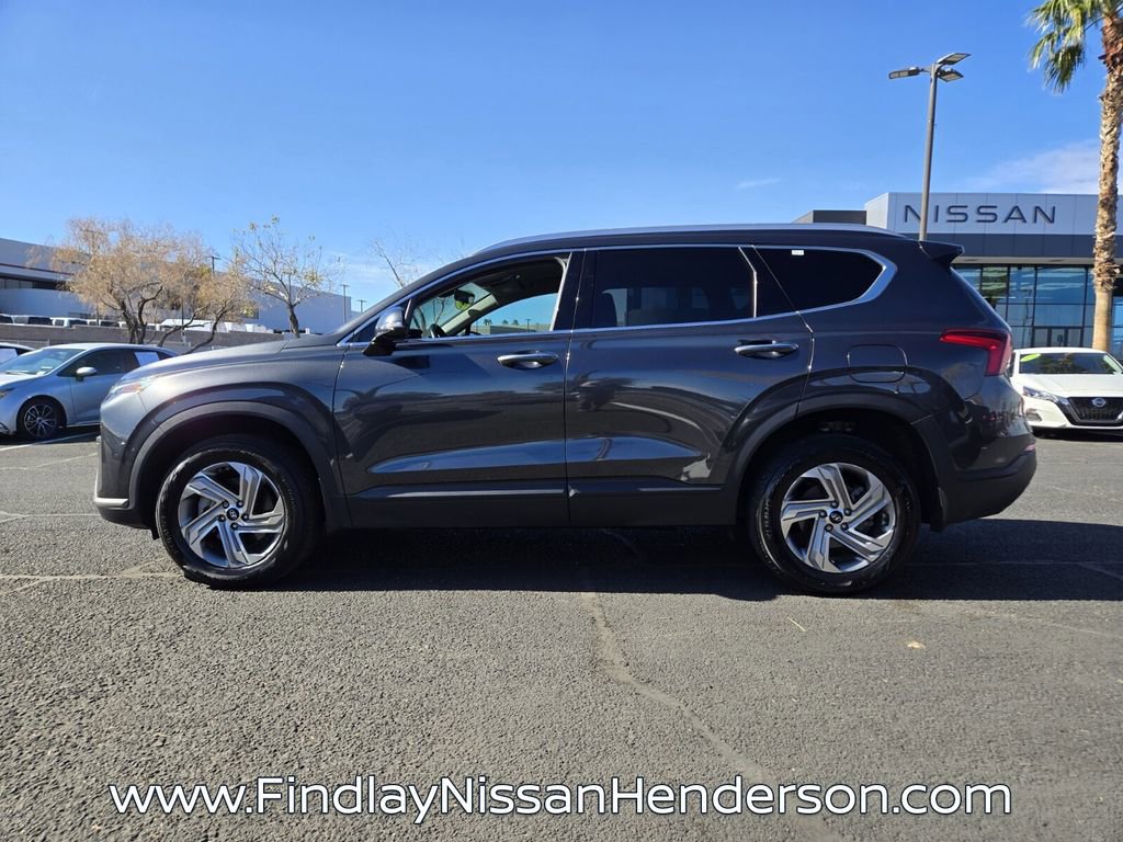 Used 2023 Hyundai Santa Fe SEL w/ Cargo Package image 3