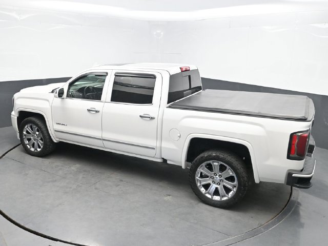 Used 2017 GMC Sierra 1500 Denali w/ Denali Ultimate Package AWD/4WD image 24