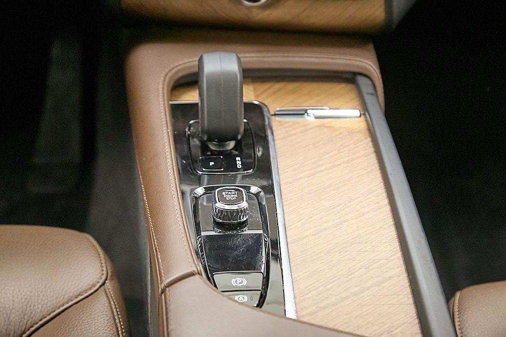 Certified 2023 Volvo XC90 B6 Plus w/ Protection Package Premier image 33