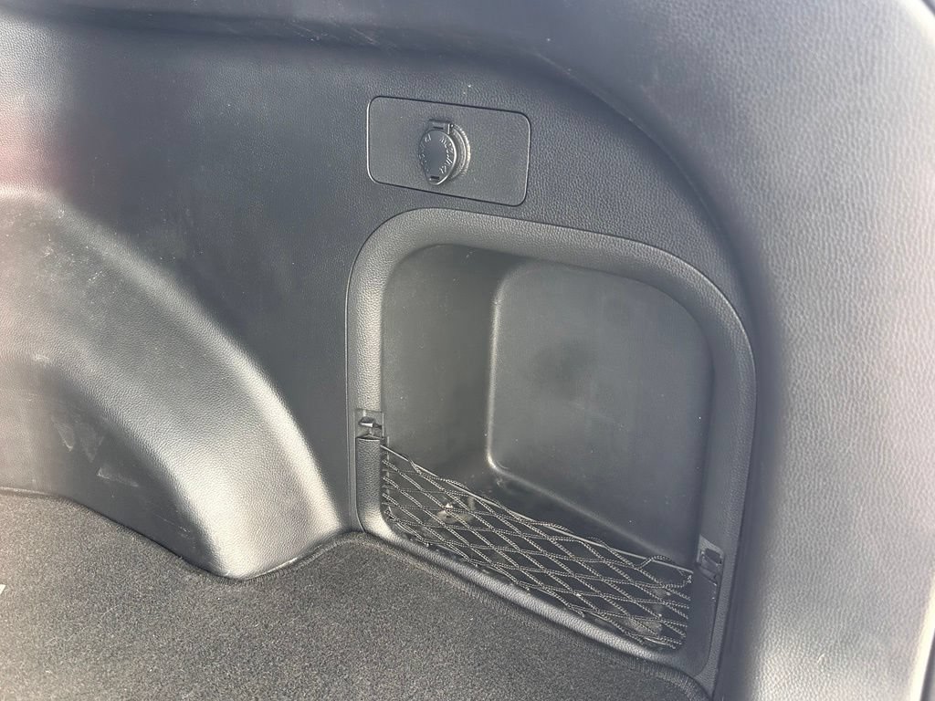 Used 2024 Toyota RAV4 Limited AWD/4WD image 21