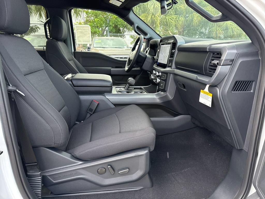 New 2026 Ford F150 XLT w/ Equipment Group 302A MID AWD/4WD image 23