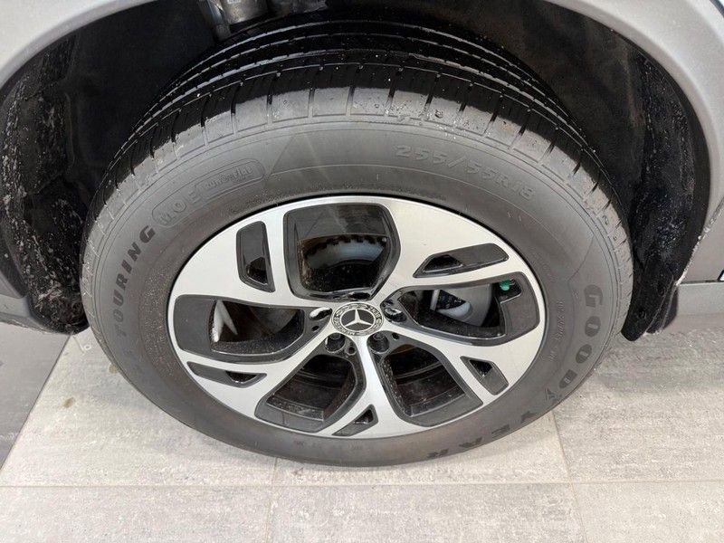 Certified 2025 Mercedes-Benz GLC 350e 4MATIC image 4