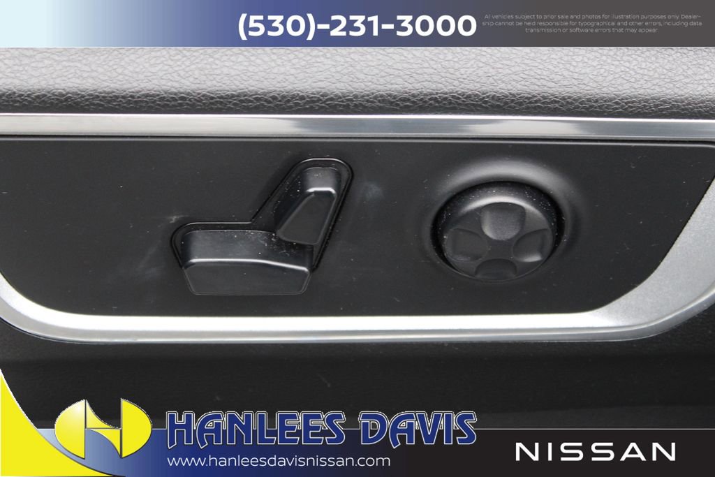 Used 2020 RAM 1500 Laramie w/ Sport Appearance Package image 16