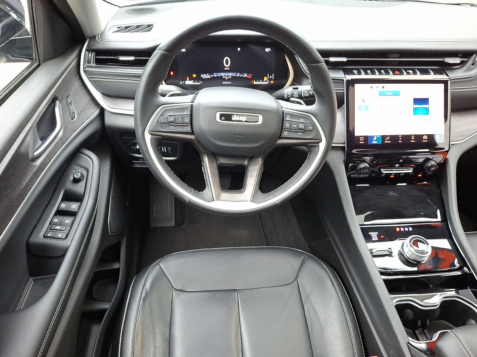 Certified 2021 Jeep Grand Cherokee L Limited w/ Trailer Tow Group (B) image 12