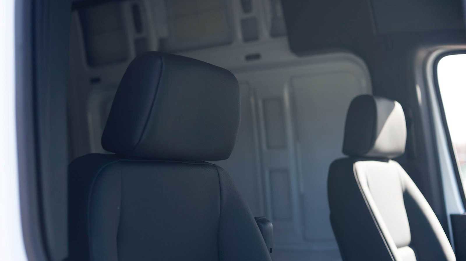 New 2025 Mercedes-Benz Sprinter 2500 image 18