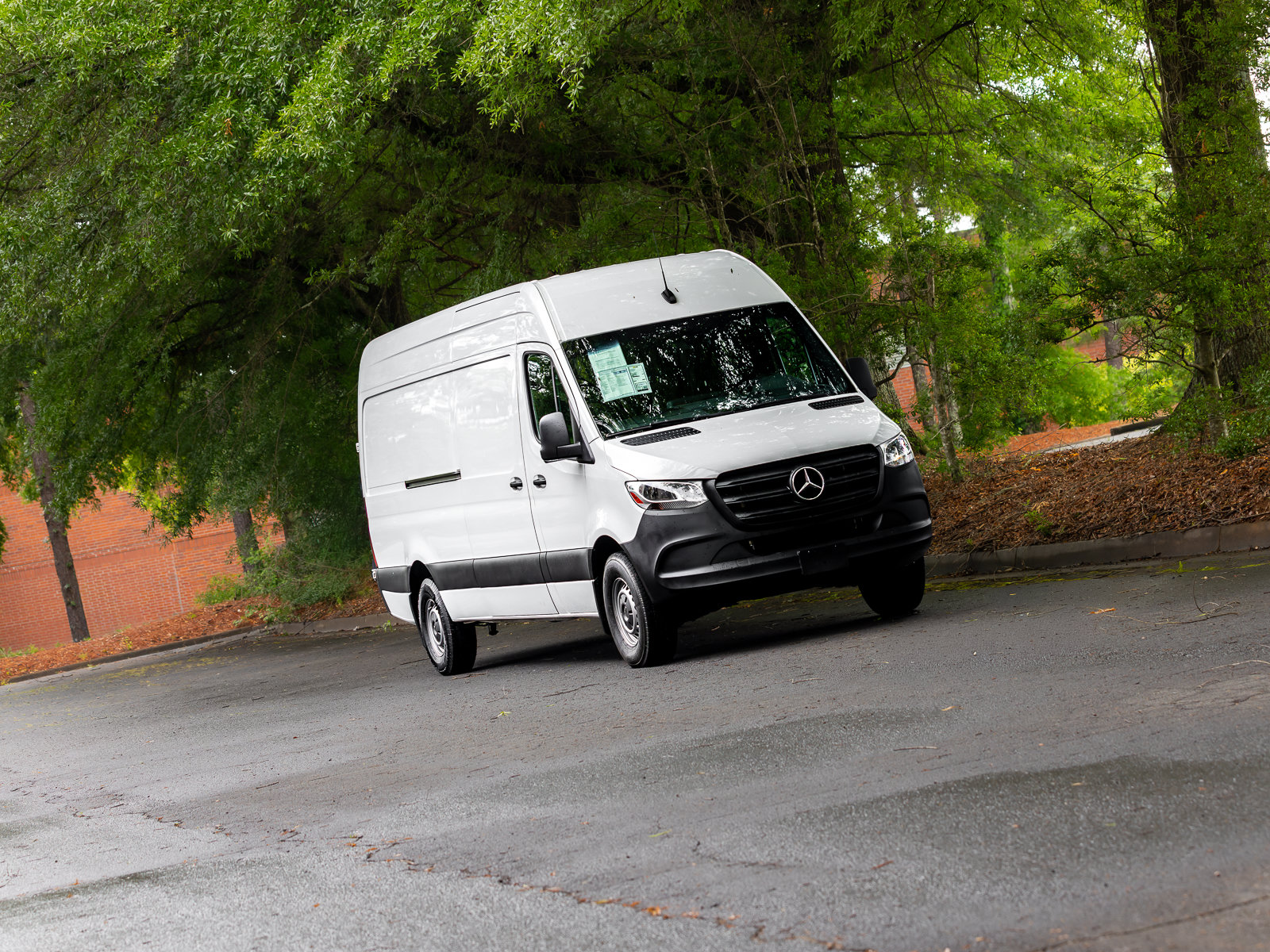 Used 2022 Mercedes-Benz Sprinter 2500 image 45