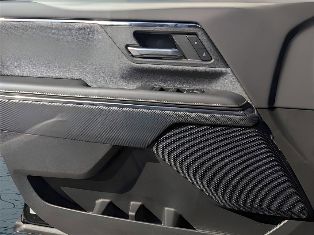 New 2026 GMC Sierra EV Elevation image 34