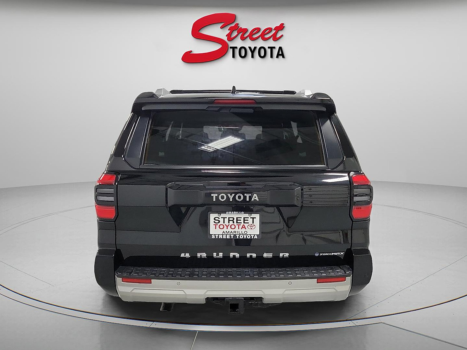 Certified 2025 Toyota 4Runner Limited AWD/4WD image 3