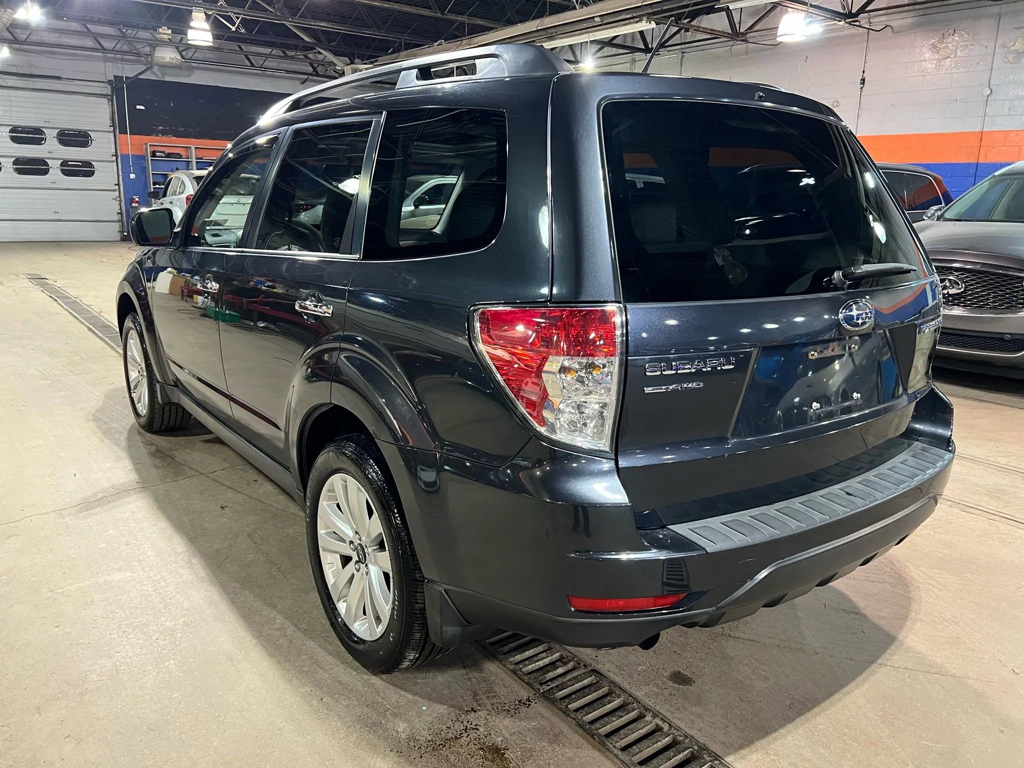 Used 2012 Subaru Forester 2.5X Premium w/ All-Weather Pkg image 5