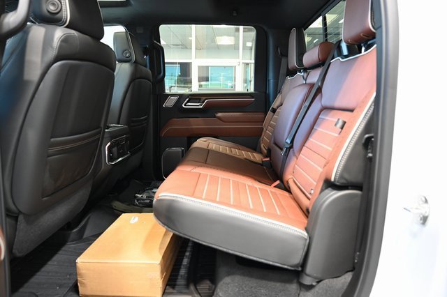 New 2026 GMC Sierra 2500 Denali Ultimate image 18