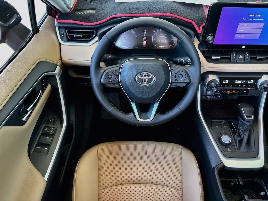 Used 2025 Toyota RAV4 Limited w/ Weather Package AWD/4WD image 10