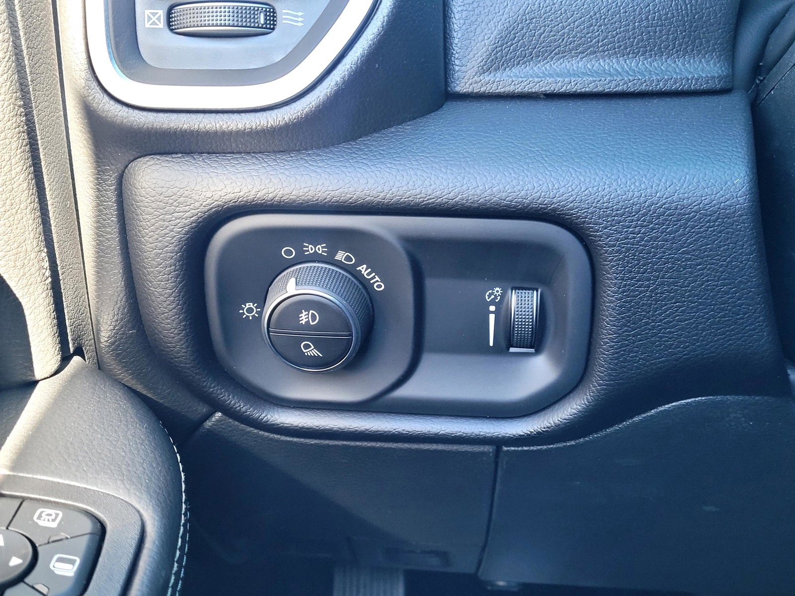 New 2026 RAM 2500 Big Horn image 25