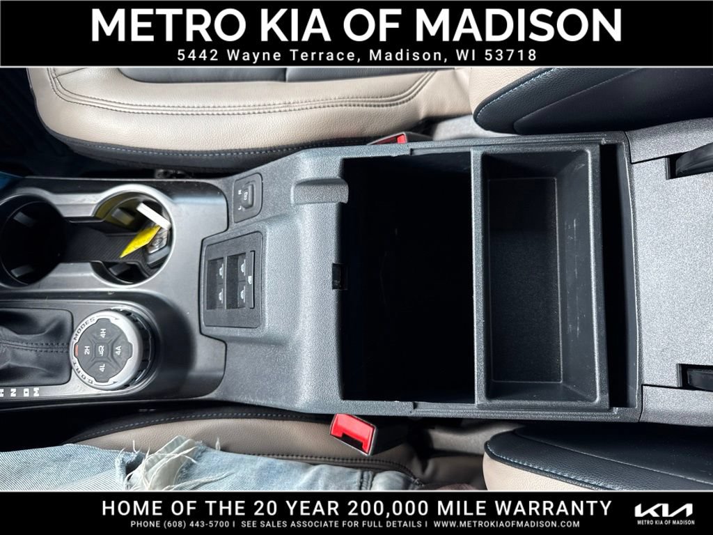 Used 2022 Ford Bronco Wildtrak AWD/4WD image 30