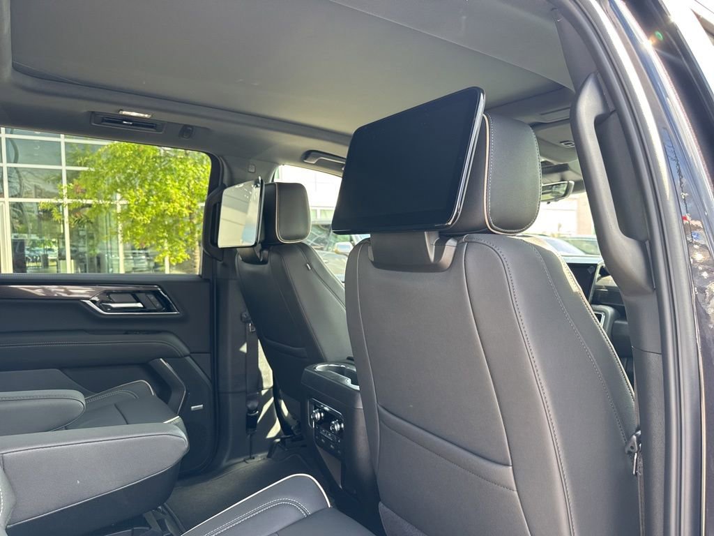 New 2026 GMC Yukon XL Elevation w/ Elevation Premium Package AWD/4WD image 27