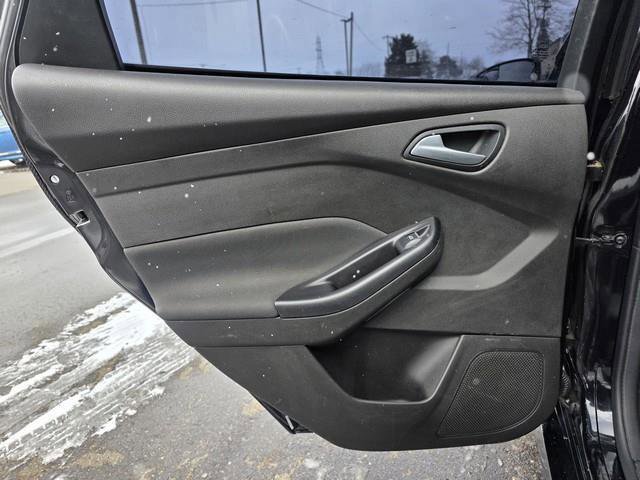 Used 2016 Ford Focus ST image 22