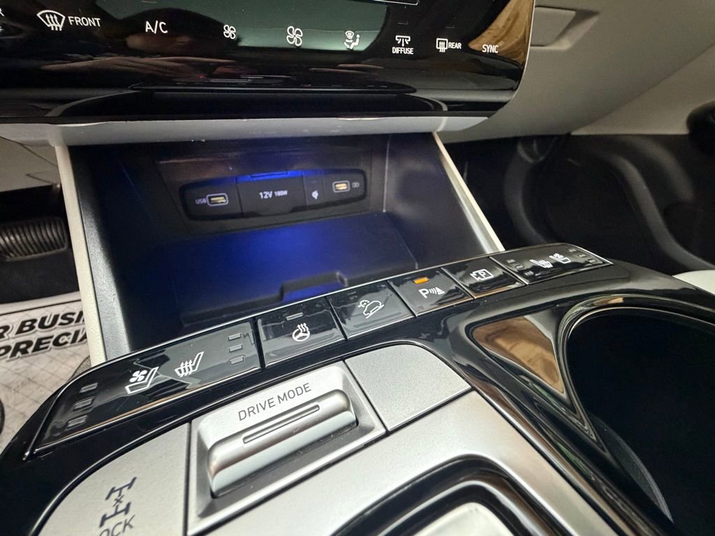Used 2023 Hyundai Tucson Limited image 25