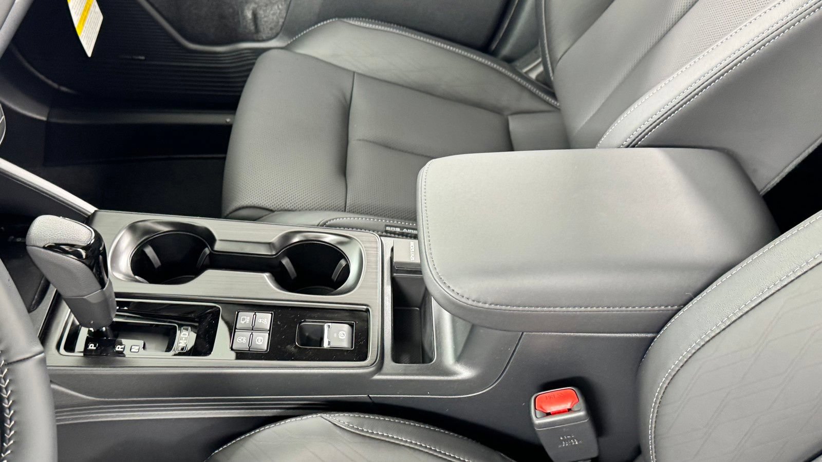 New 2026 Subaru Outback Touring XT AWD/4WD image 34