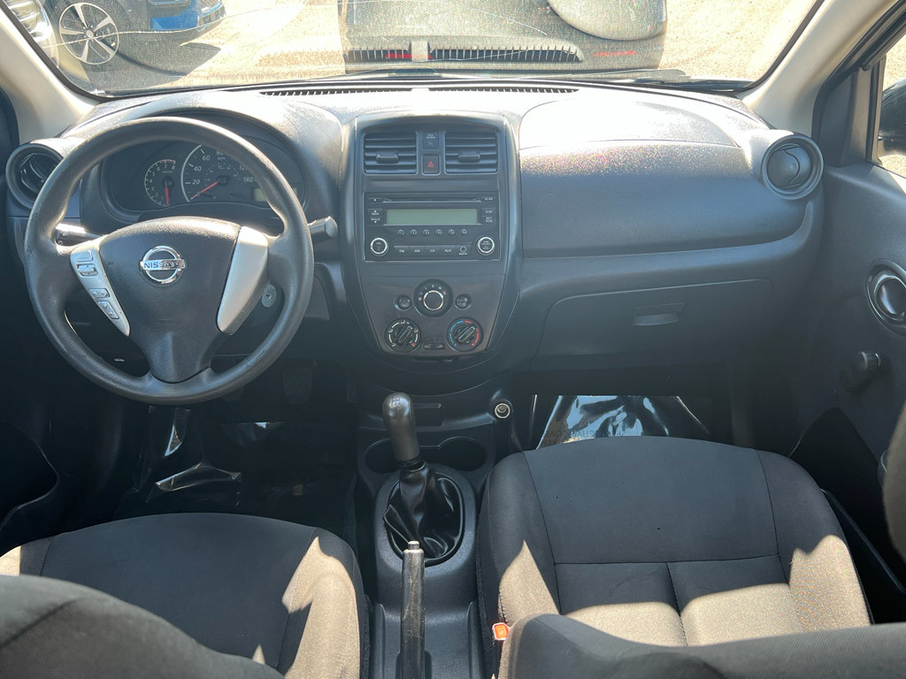 Used 2018 Nissan Versa S FWD image 9