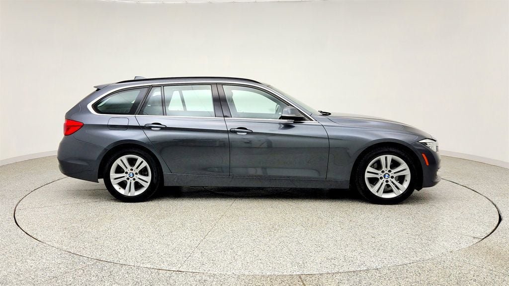 Used 2018 BMW 328d xDrive Wagon AWD/4WD image 4