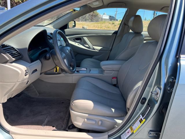 Used 2010 Toyota Camry LE FWD image 15