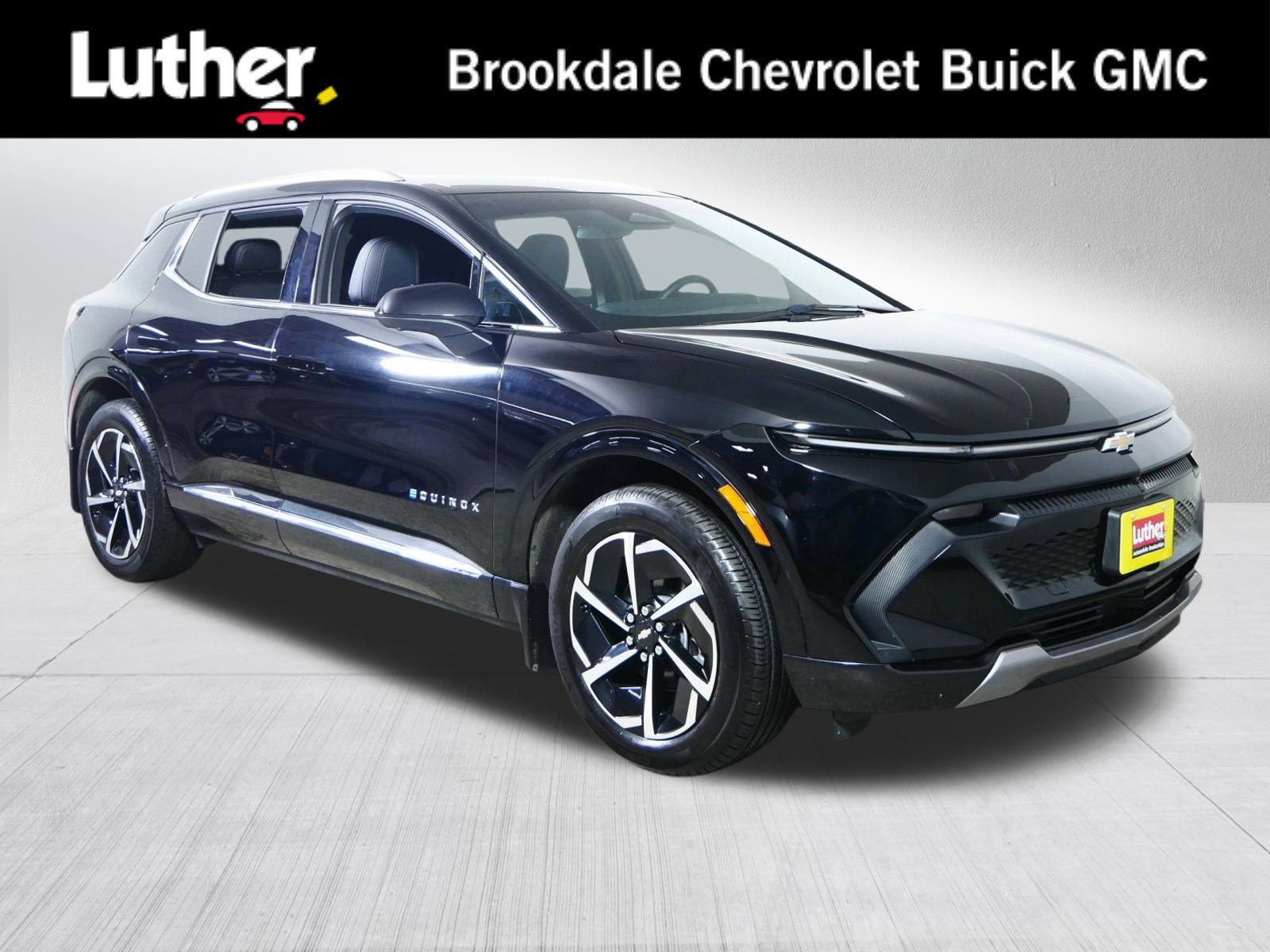 Used 2024 Chevrolet Equinox EV LT AWD/4WD image 1